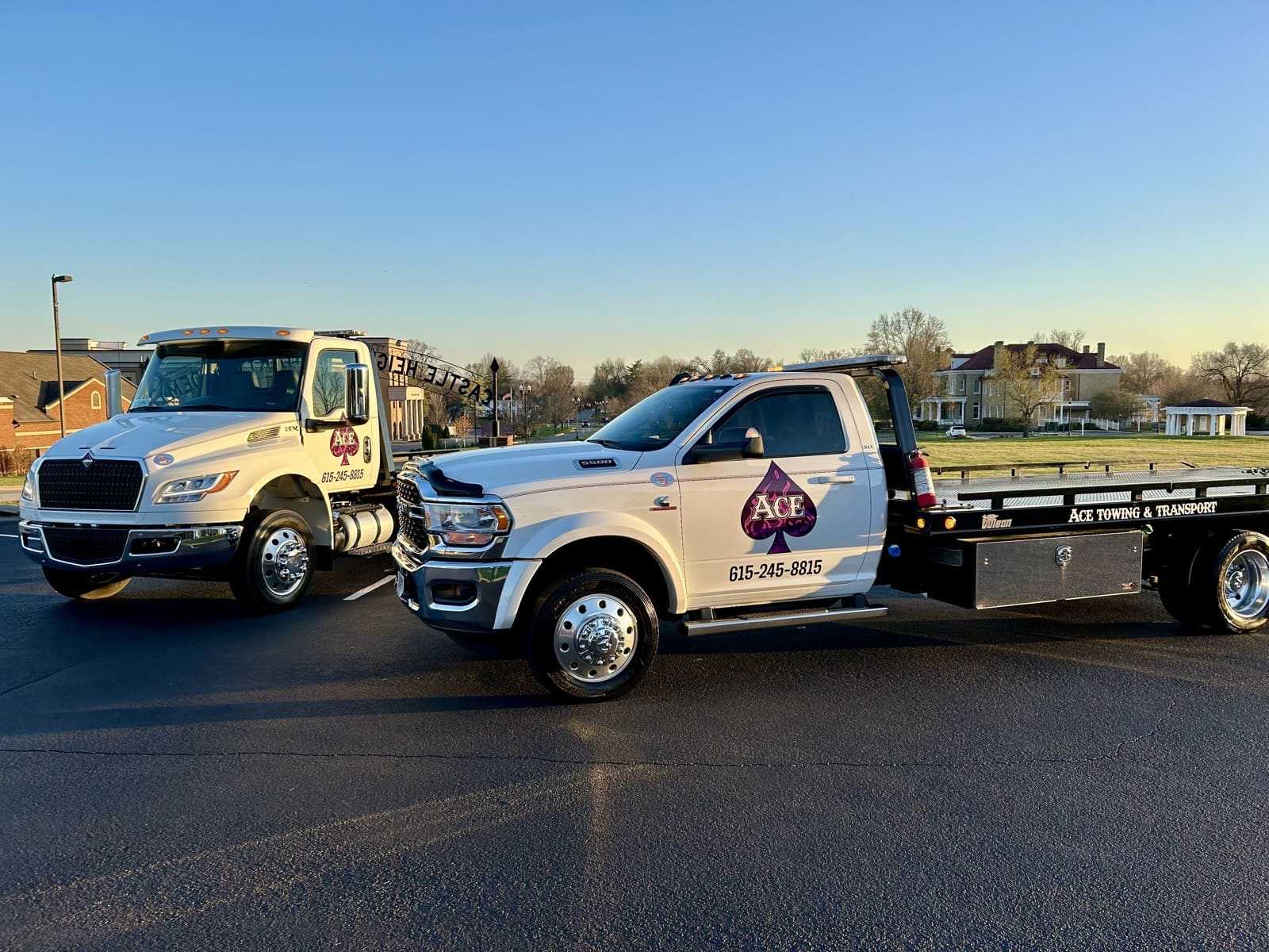 2 ace towing tow trucks